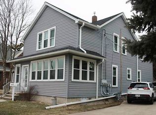 326 E Wisconsin Ave #1, Appleton, WI 54911