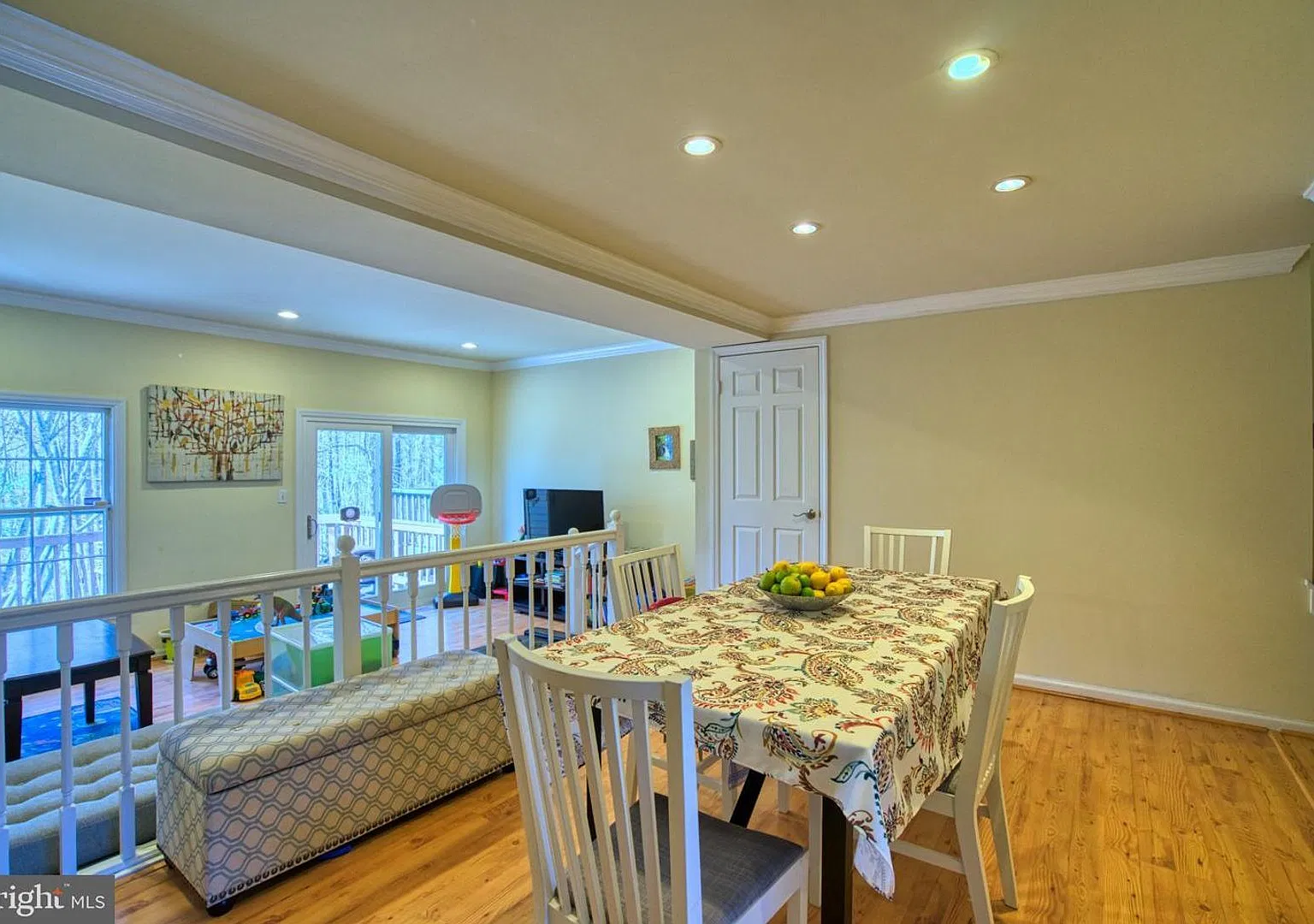 Alexandria - Beautiful Updated Townhouse In Kingstowne! — Photo 4