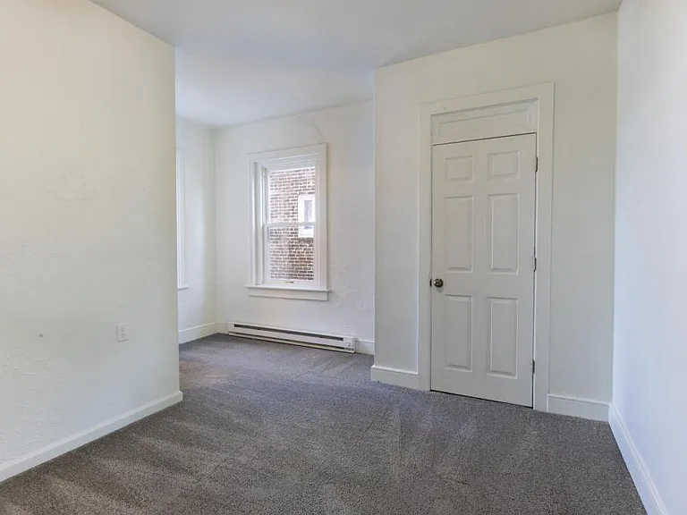 529 E Cumberland St #B — Photo 13