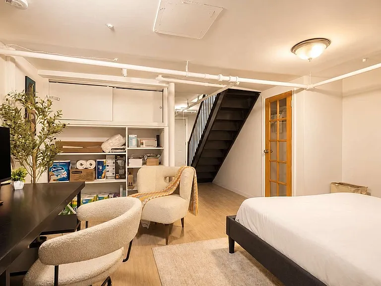 173 N 7th St #1BD — Photo 11