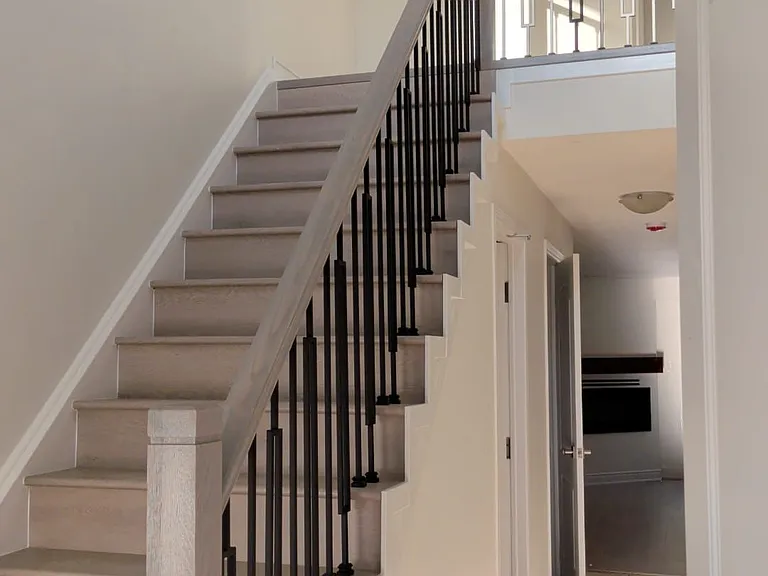 4 Malabar Cres — Photo 2