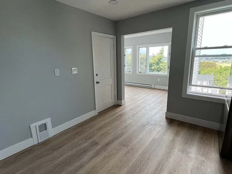31 Faywood Ave #1 — Photo 16