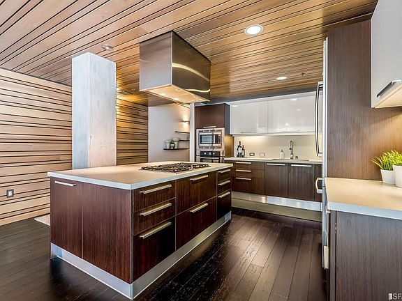 4th image of 750 2nd St APT 301