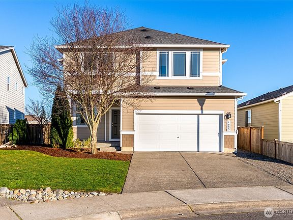5th image of 1833 193rd Street Ct E