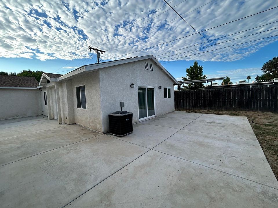 1st image of 9209 1/2 Coolhurst Dr