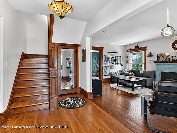 4th image of 4144 W Barnes Rd