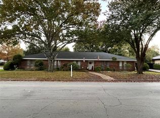 4601 Barwick Dr, Fort Worth, TX 76132