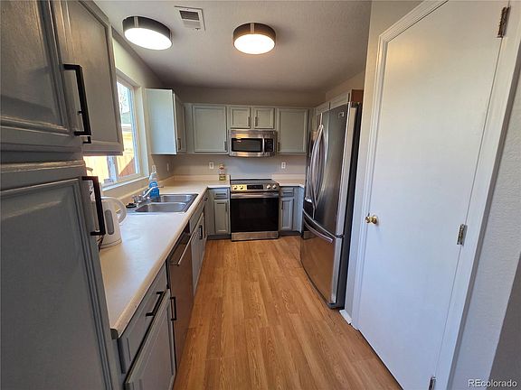 4th image of 15627 E 51st Drive
