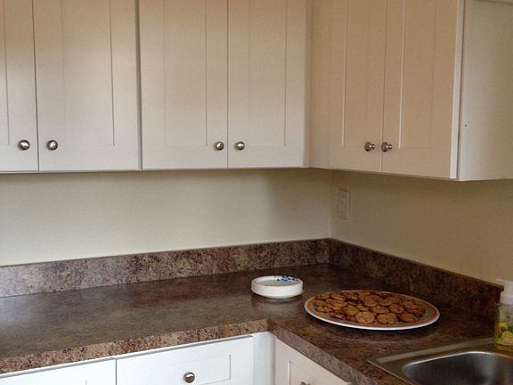 3rd image of 705 Mission Dr