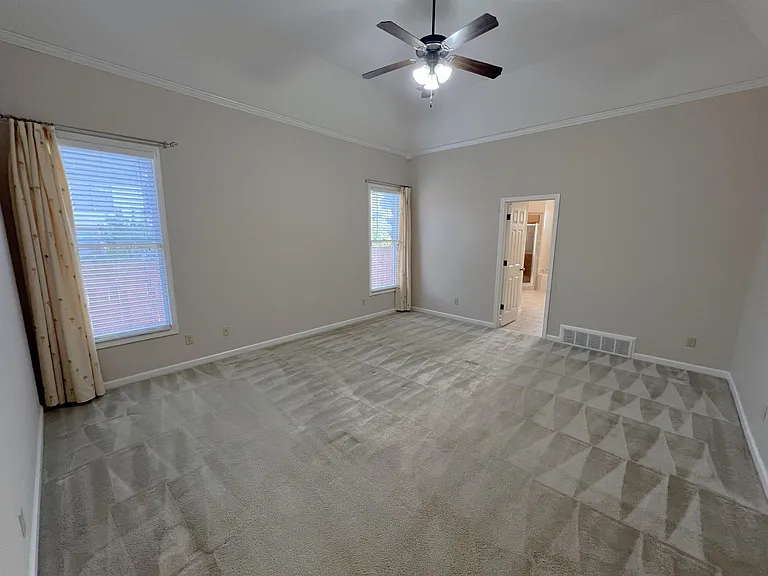 4883 Fox Springs Dr — Photo 14