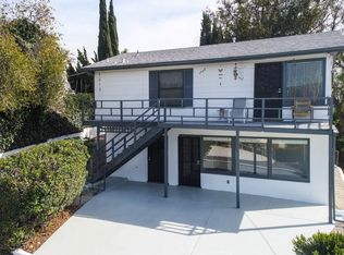 1212 Scenic Dr, Glendale, CA 91205
