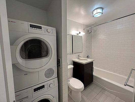 5th image of 165 E 90th St APT 3C