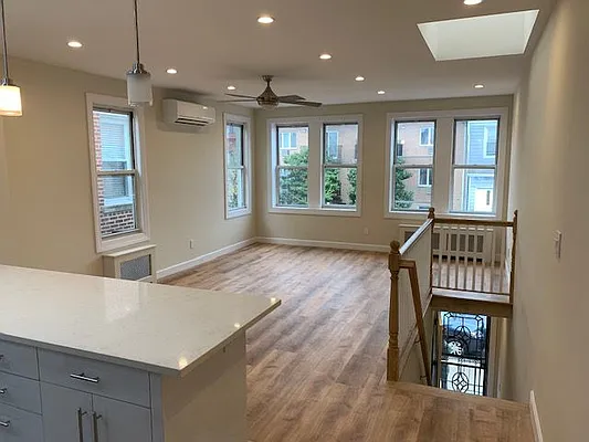 Rented by 1st Premier Realty Network Inc | media 16