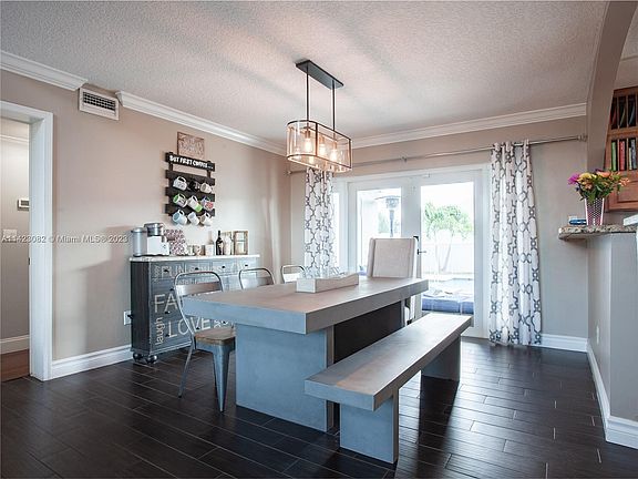 5th image of 5660 Briarwood Way