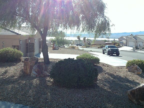 4th image of 2620 Palisades Dr