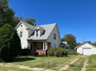 315 W 3rd St, Liberal, KS 67901