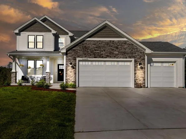 W176N7392 Amethyst DRIVE, Menomonee Falls, WI 53051