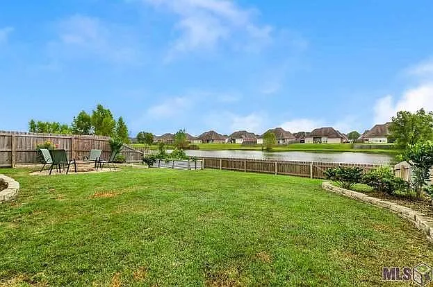 16316 Timberstone Dr — Photo 8