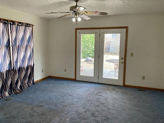 4th image of 4746 Fairfield Ave