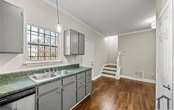 1021 Ada Ave NW #B — Photo 17