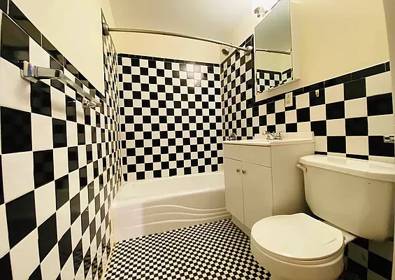 Rented by Crosstown Apartments NYC | media 26