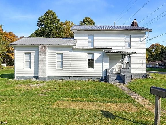 3rd image of 5013 King Graves Rd