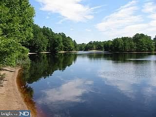 2nd image of Split Rock Rd