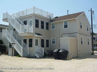 109 E Mermaid Ln, Brant Beach, NJ 08008
