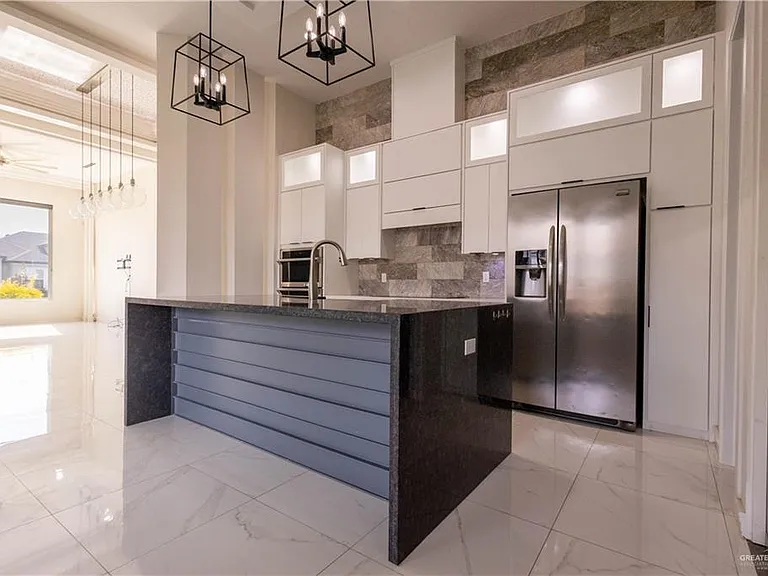 3808 Wisteria Ave — Photo 14