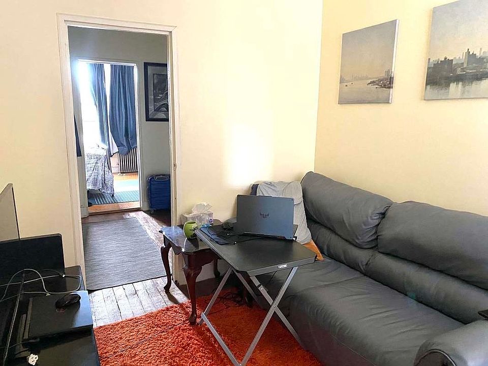 1st image of 1918 8th Ave APT 3