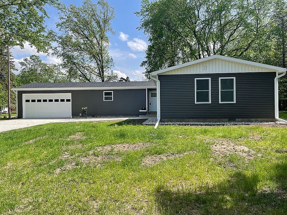1st image of 204 Greenfield Dr