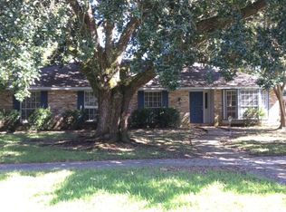 5439 Parkhill Ct, Baton Rouge, LA 70816