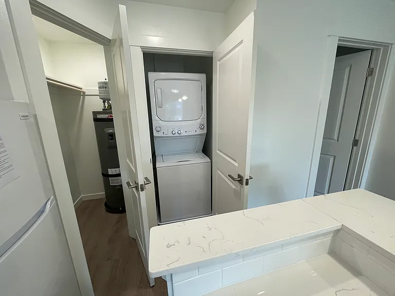 609 N Water St #204 — Photo 3