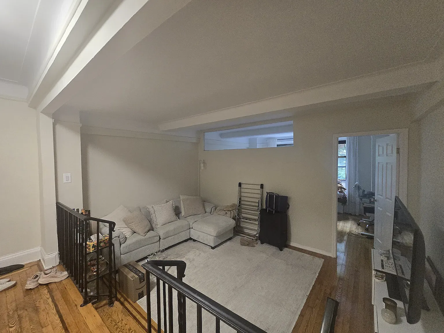 310 East 55th Street — Photo 2