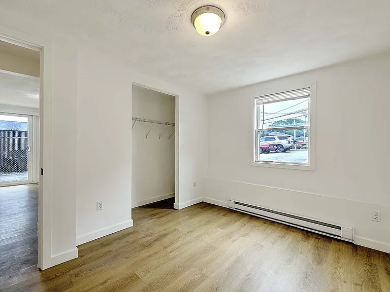 855 Providence St. — Photo 37