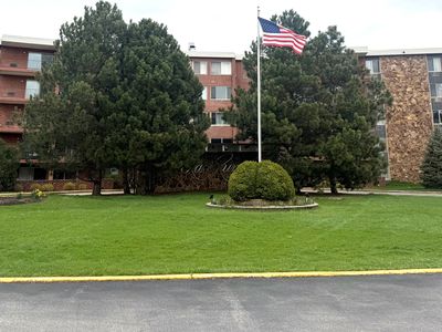 16 E Old Willow Rd APT 404S, Prospect Heights, IL, 60070