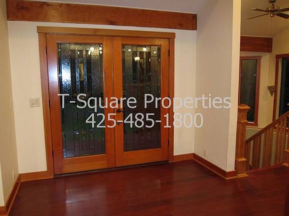 5th image of 21805 Wildwood Dr