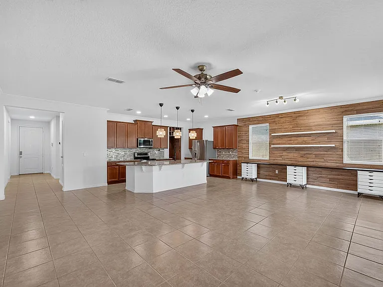 12141 Carson Dr — Photo 16