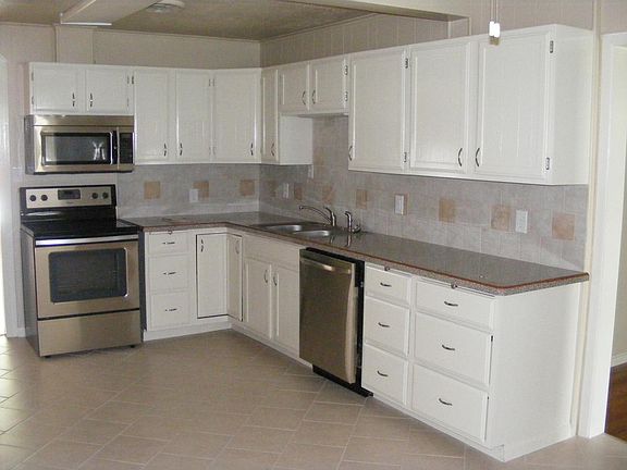 2nd image of 5607 Watters Pl