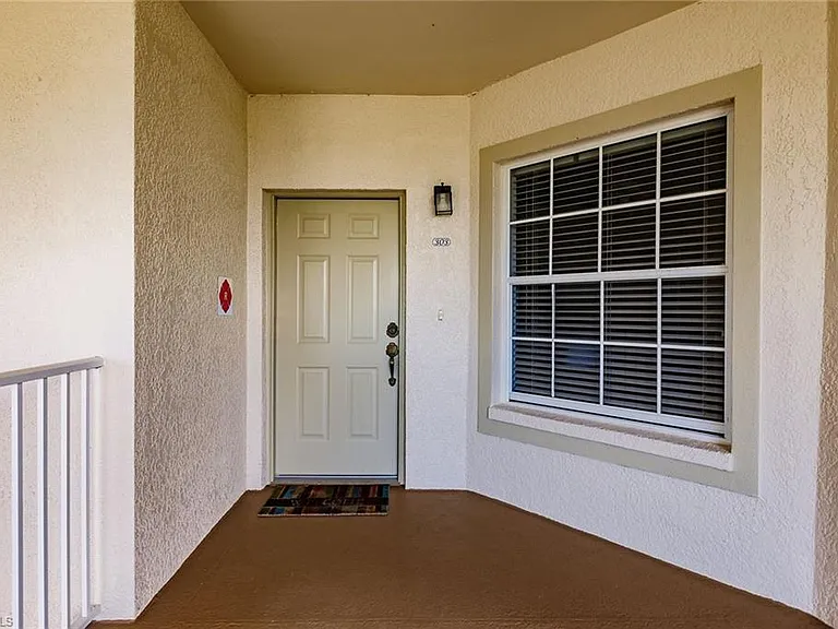 4120 Bayhead Dr #303 — Photo 37