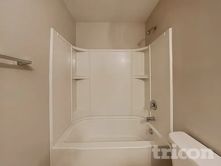 6931 Savannah Springs Dr — Photo 14