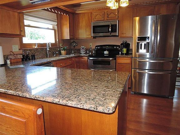 2nd image of 5333 Newell Dr