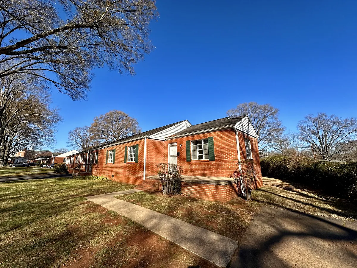Building Photo - 411 Poindexter Dr