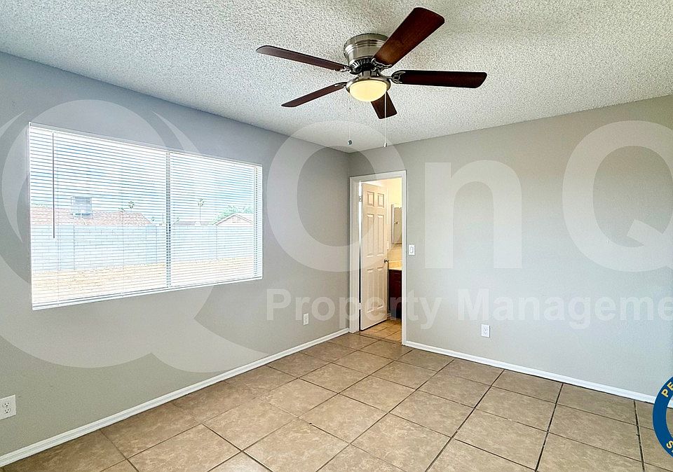 1st image of 4712 E Fremont St