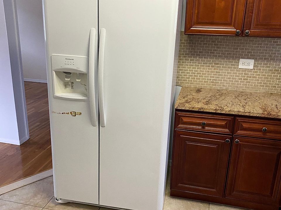 1st image of 15127 80th St Floor 2