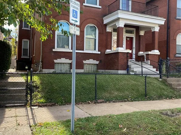 2936 Greer Ave, Saint Louis, MO 63107