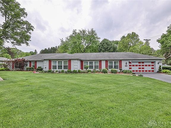 2nd image of 932 Brittany Hills Dr