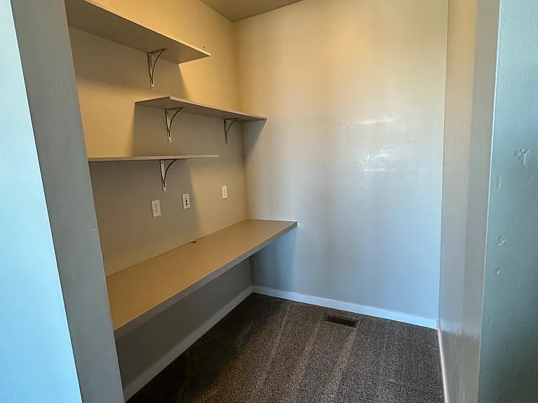 16214 Dietz Way — Photo 14