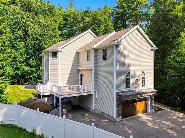 18 Parsonage Hill Rd, Haverhill, MA 01832