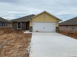 20667 Brush Creek Blvd, Harrah, OK 73045